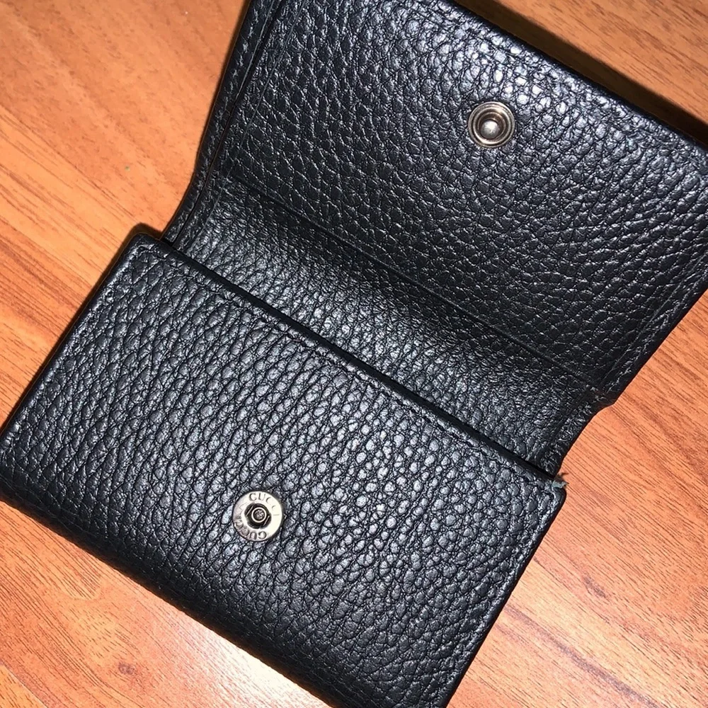 Authentic Gucci GG Marmont Trifold Wallet - Picture 4 of 15